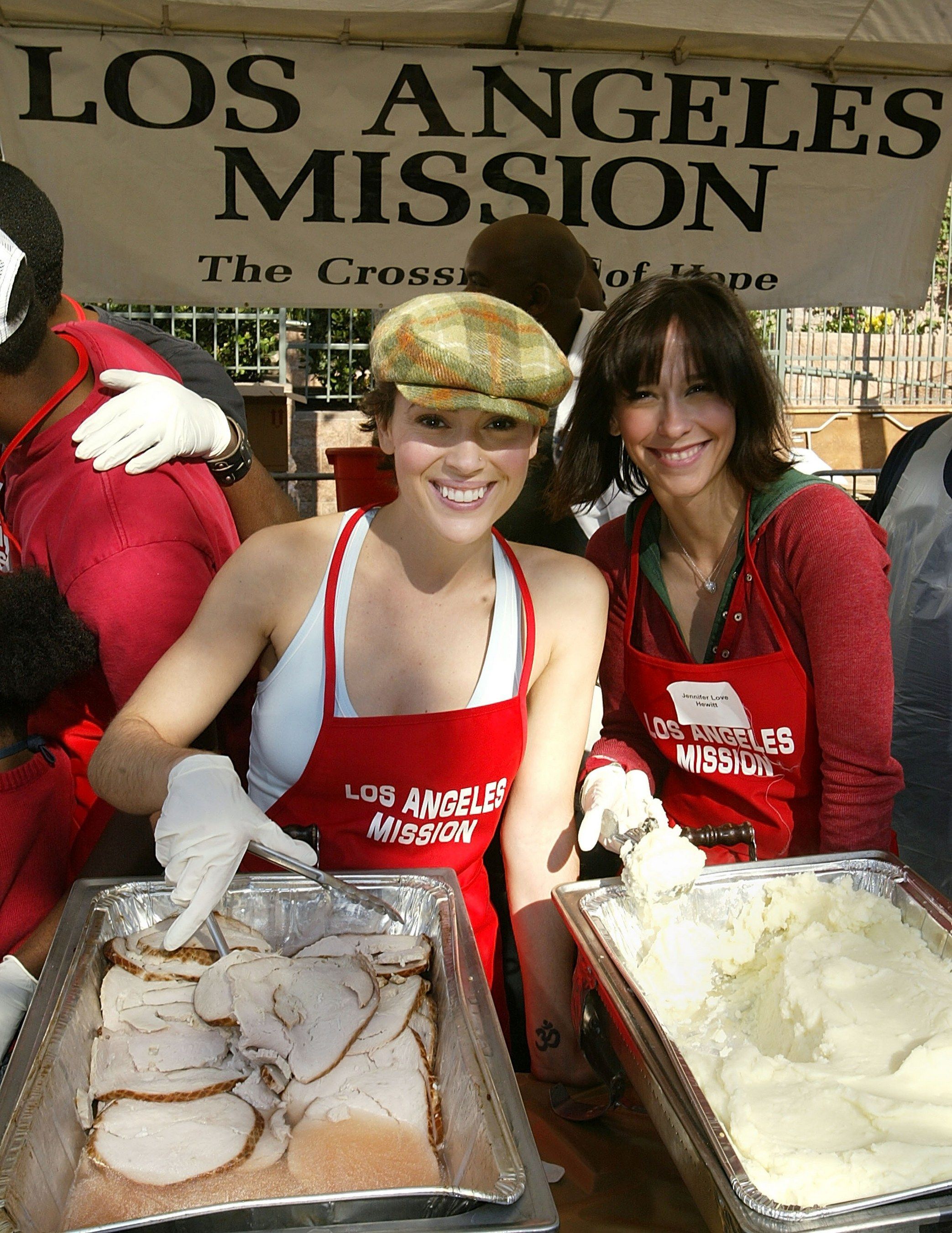 celebritiesreachouttohomeless-003.jpg