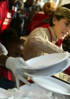 celebritiesreachouttohomeless-013.jpg