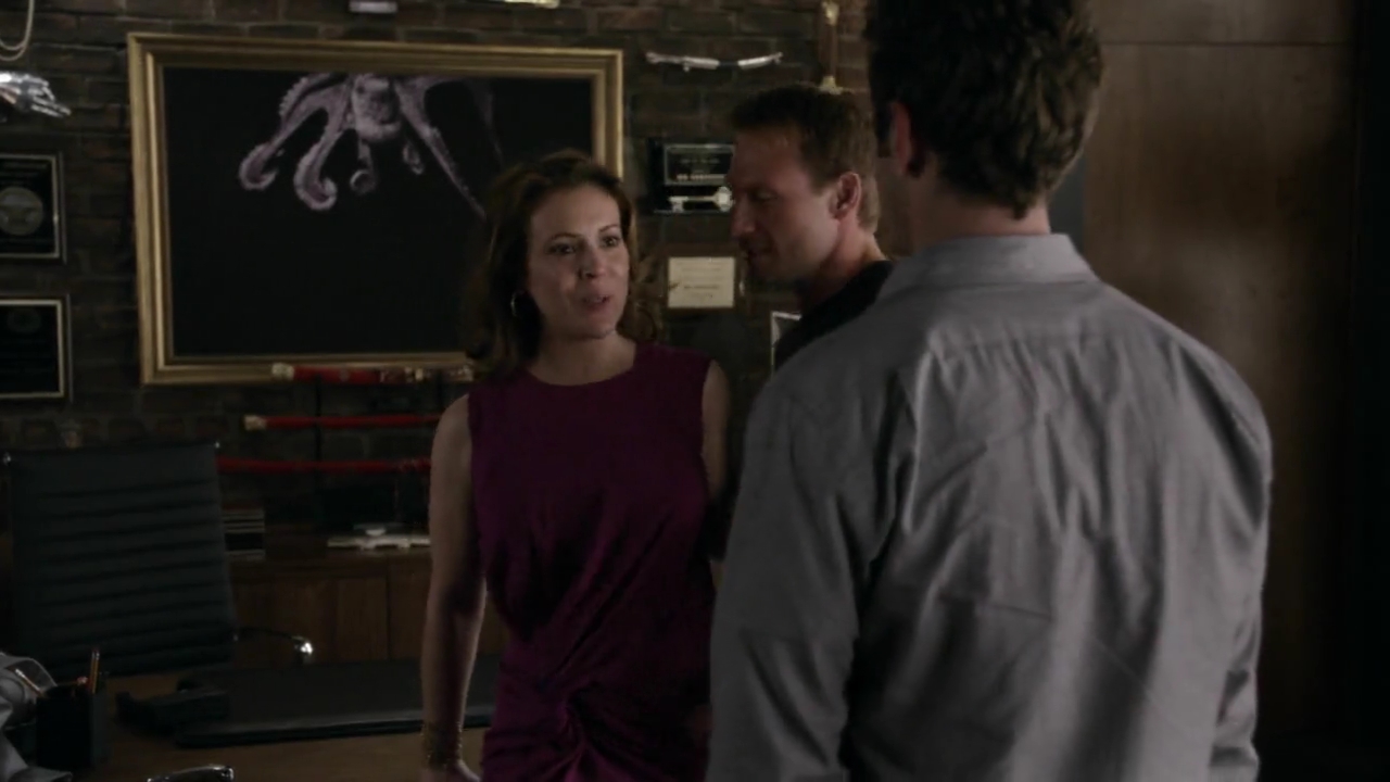 Charmed-Online-dot-net_BreakingIn1x02-0873.jpg