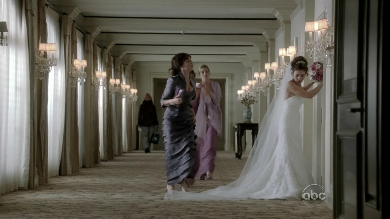 Charmed-Online_dot_nl-Castle2x120028.jpg