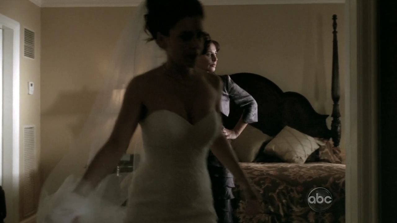 Charmed-Online_dot_nl-Castle2x120060.jpg