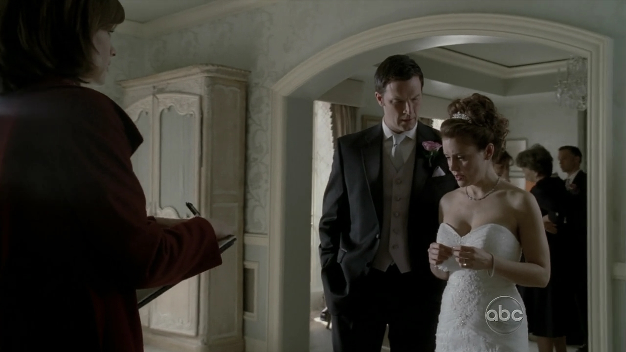 Charmed-Online_dot_nl-Castle2x120250.jpg