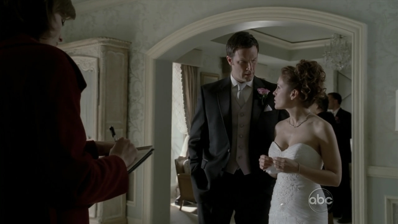 Charmed-Online_dot_nl-Castle2x120251.jpg