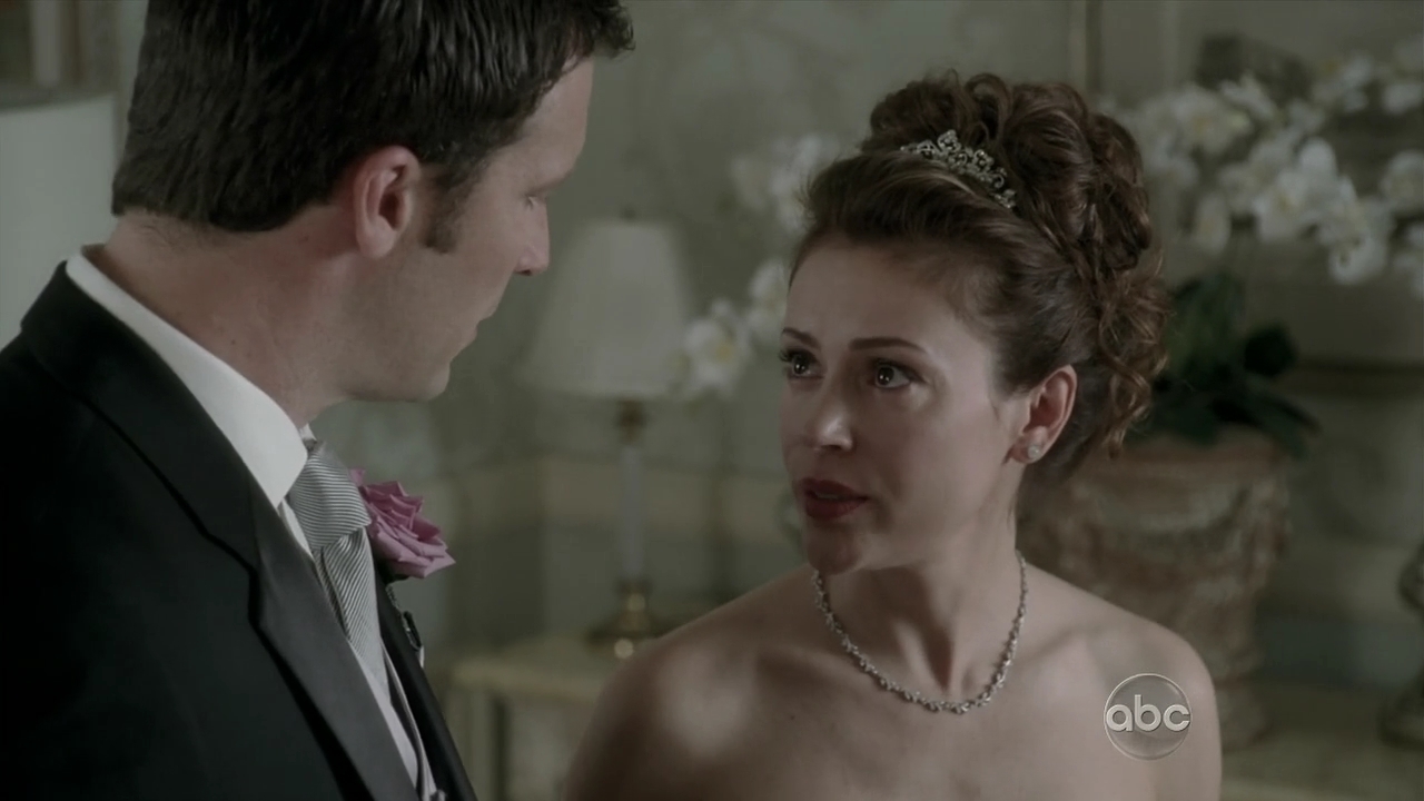 Charmed-Online_dot_nl-Castle2x120258.jpg