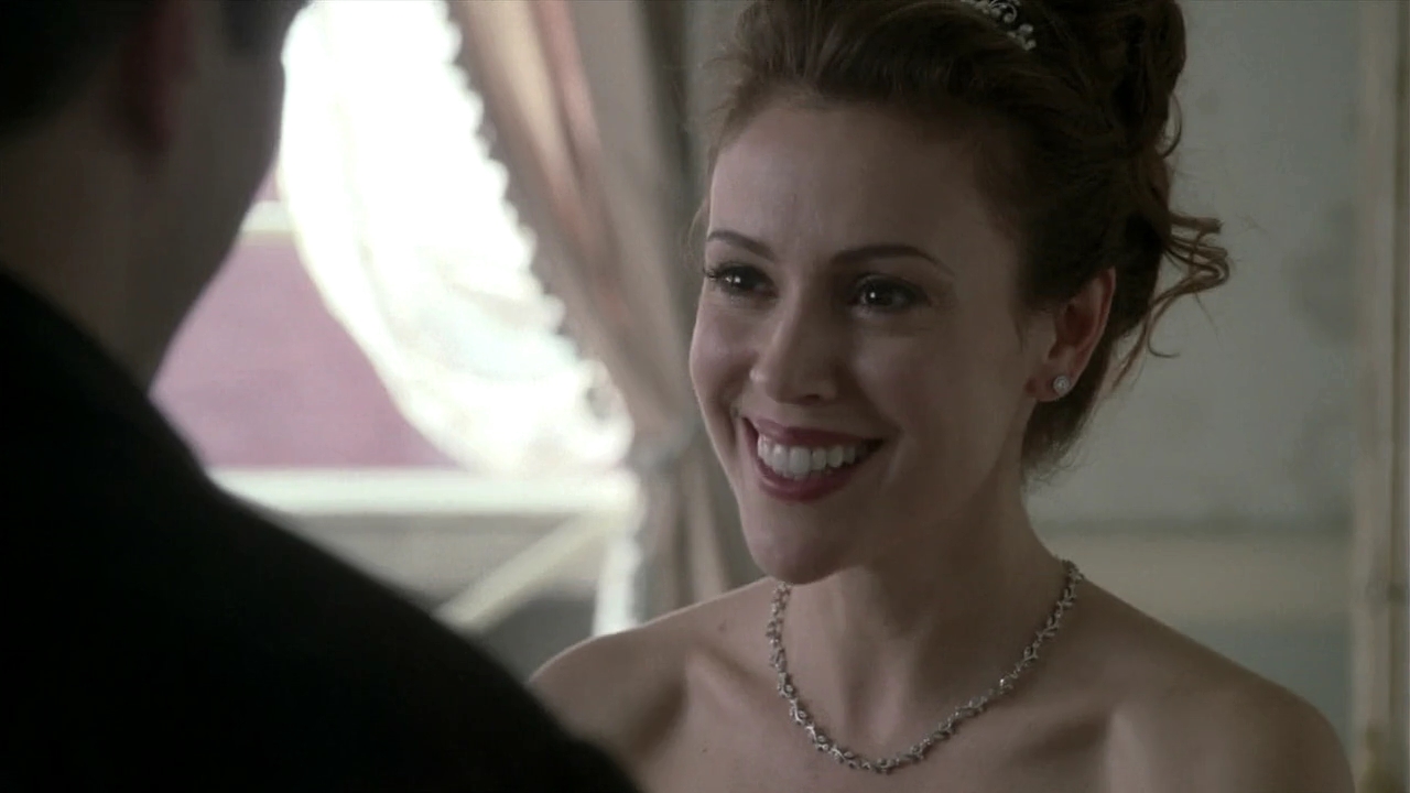 Charmed-Online_dot_nl-Castle2x120423.jpg