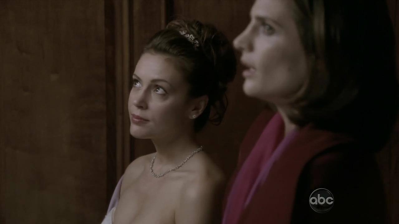 Charmed-Online_dot_nl-Castle2x120738.jpg