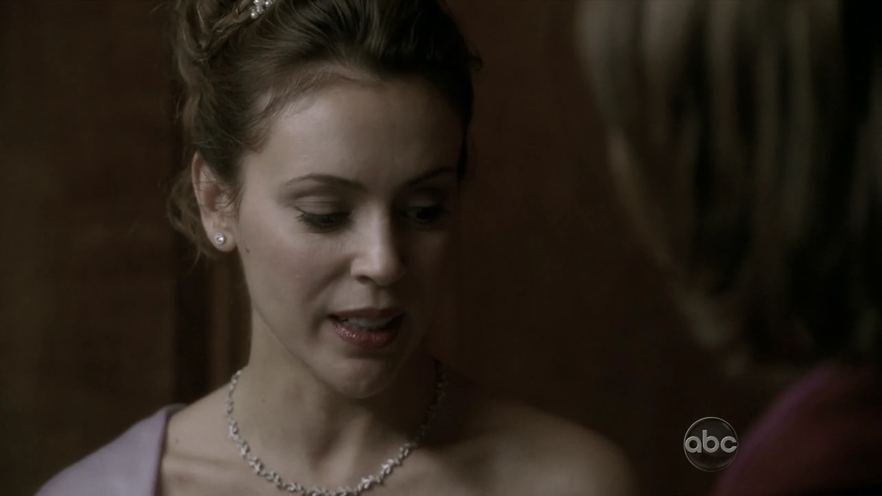 Charmed-Online_dot_nl-Castle2x120772.jpg