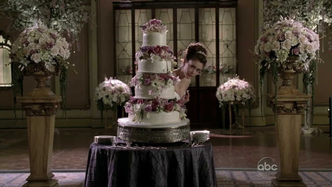 Charmed-Online_dot_nl-Castle2x120854.jpg