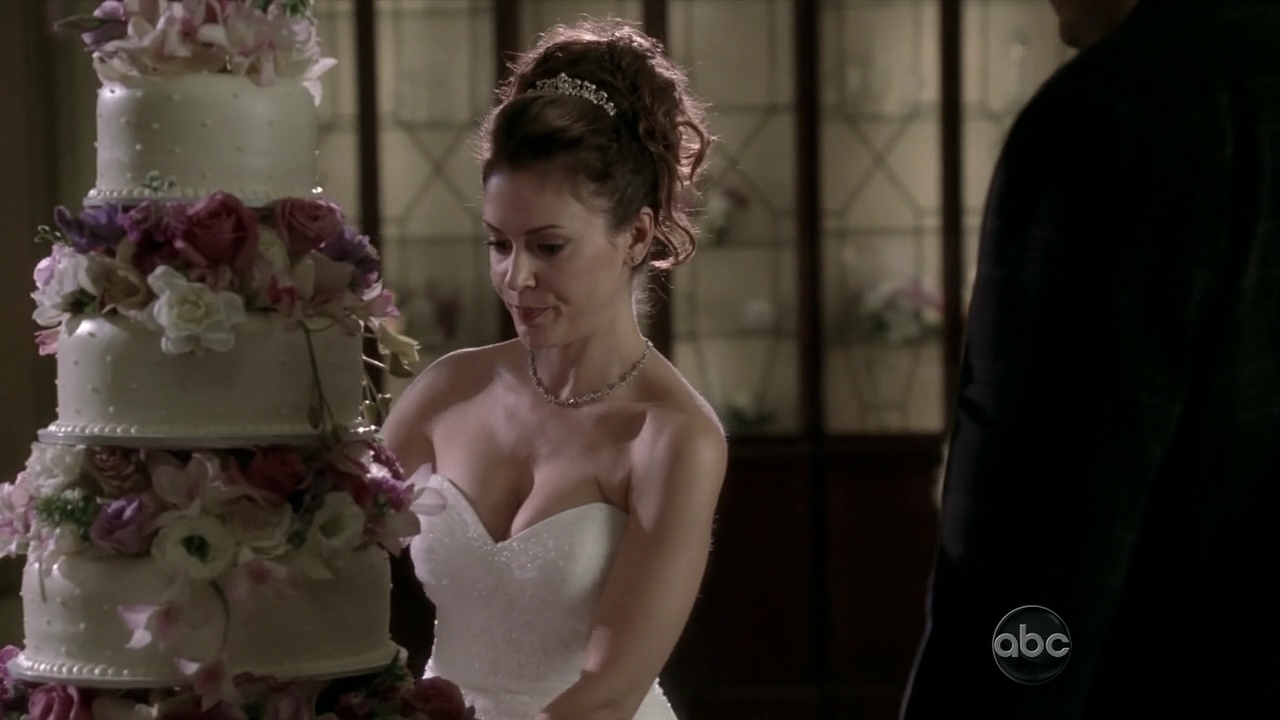 Charmed-Online_dot_nl-Castle2x120871.jpg