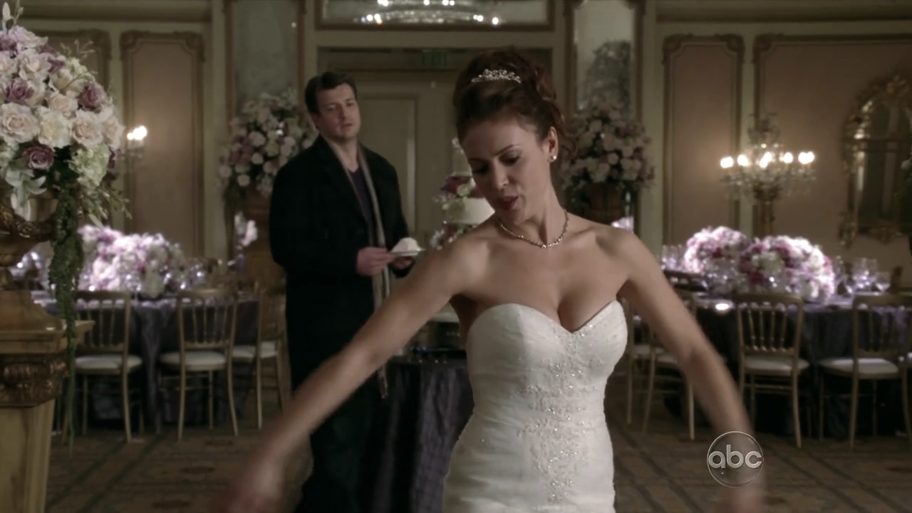 Charmed-Online_dot_nl-Castle2x120890.jpg