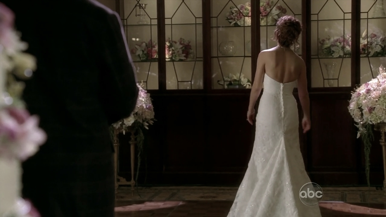 Charmed-Online_dot_nl-Castle2x120898.jpg