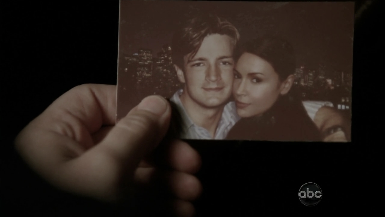 Charmed-Online_dot_nl-Castle2x121099.jpg