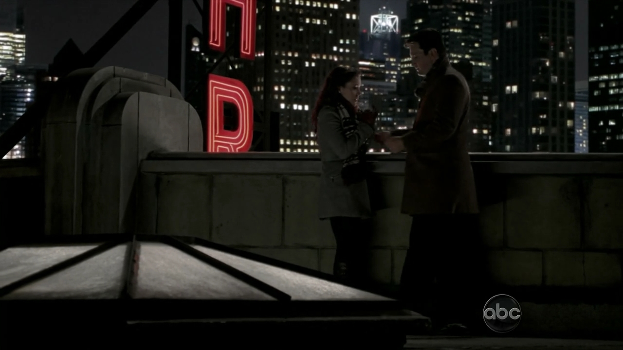 Charmed-Online_dot_nl-Castle2x121233.jpg