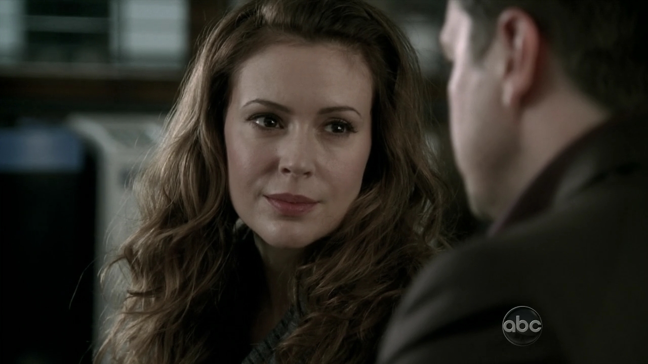 Charmed-Online_dot_nl-Castle2x121452.jpg