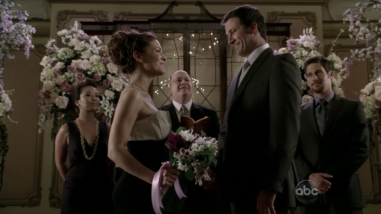 Charmed-Online_dot_nl-Castle2x121532.jpg
