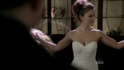 Charmed-Online_dot_nl-Castle2x120917.jpg