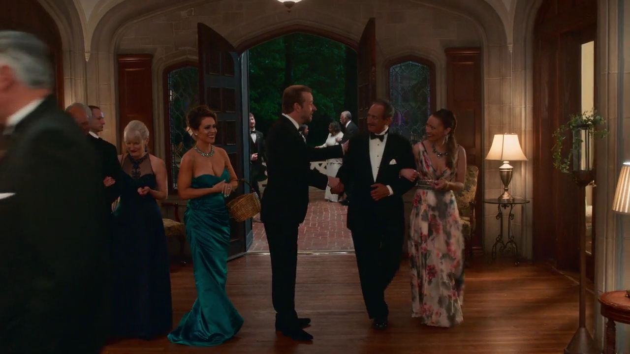 Charmed-Online-dot-NL_Insatiable1x01-2138.jpg