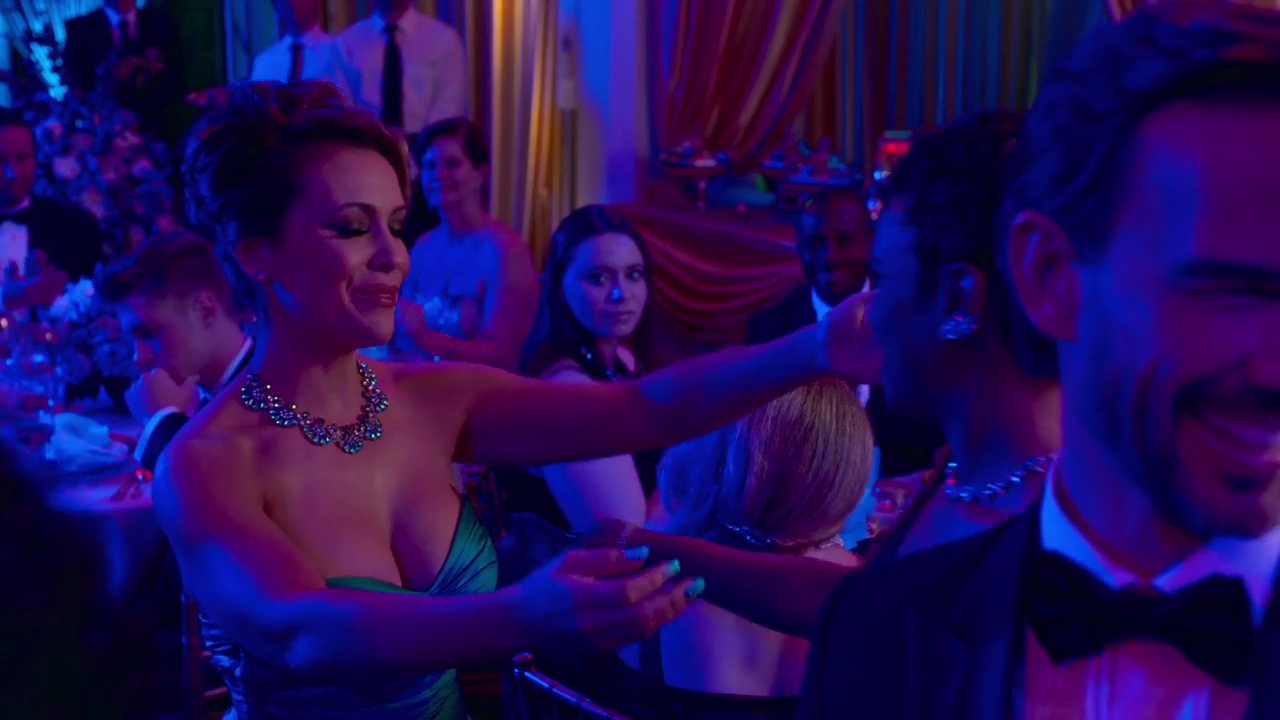 Charmed-Online-dot-NL_Insatiable1x01-2493.jpg