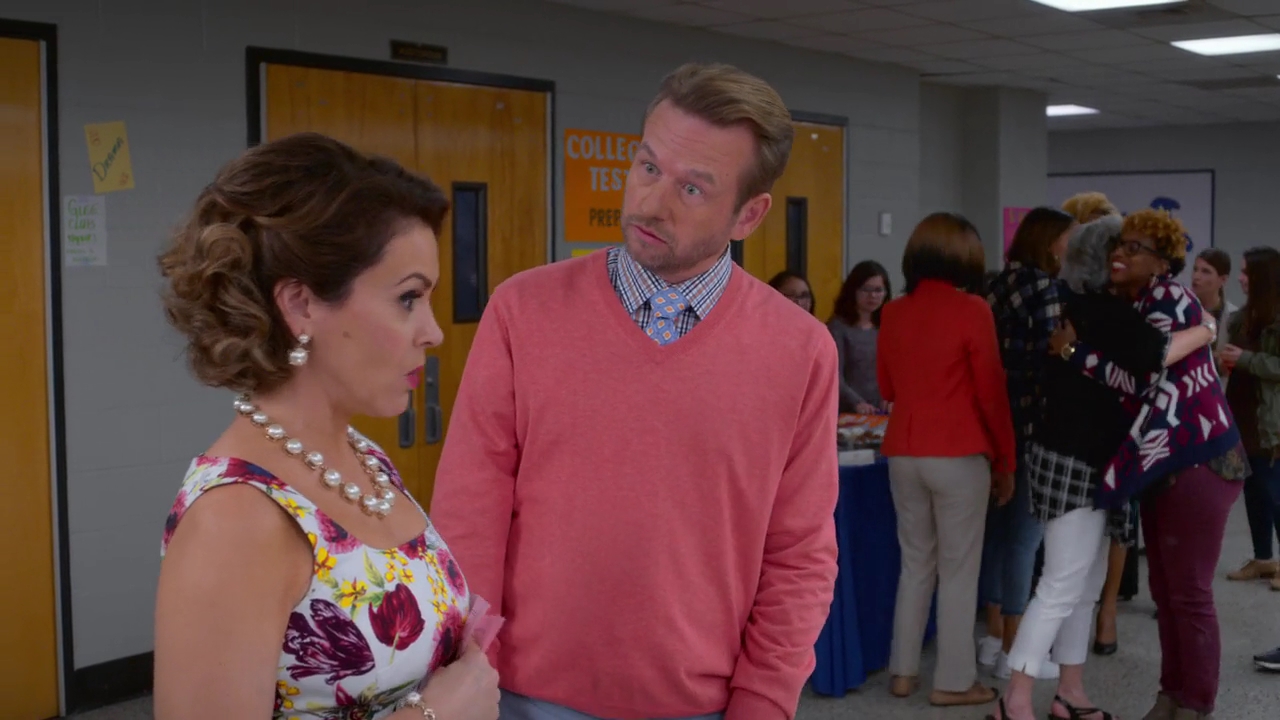 Charmed-Online-dot-NL_Insatiable1x04-1517.jpg