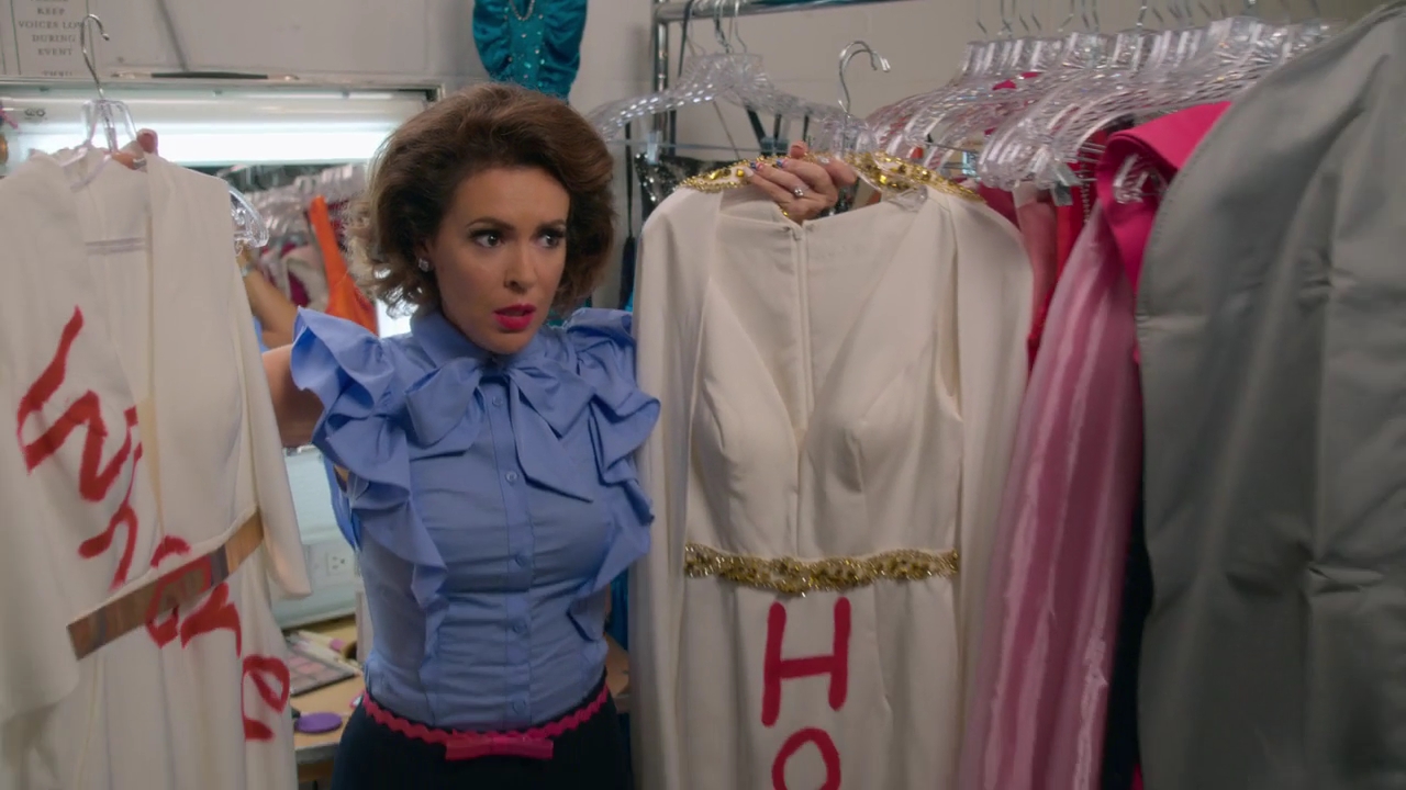 Charmed-Online-dot-NL_Insatiable1x04-3397.jpg