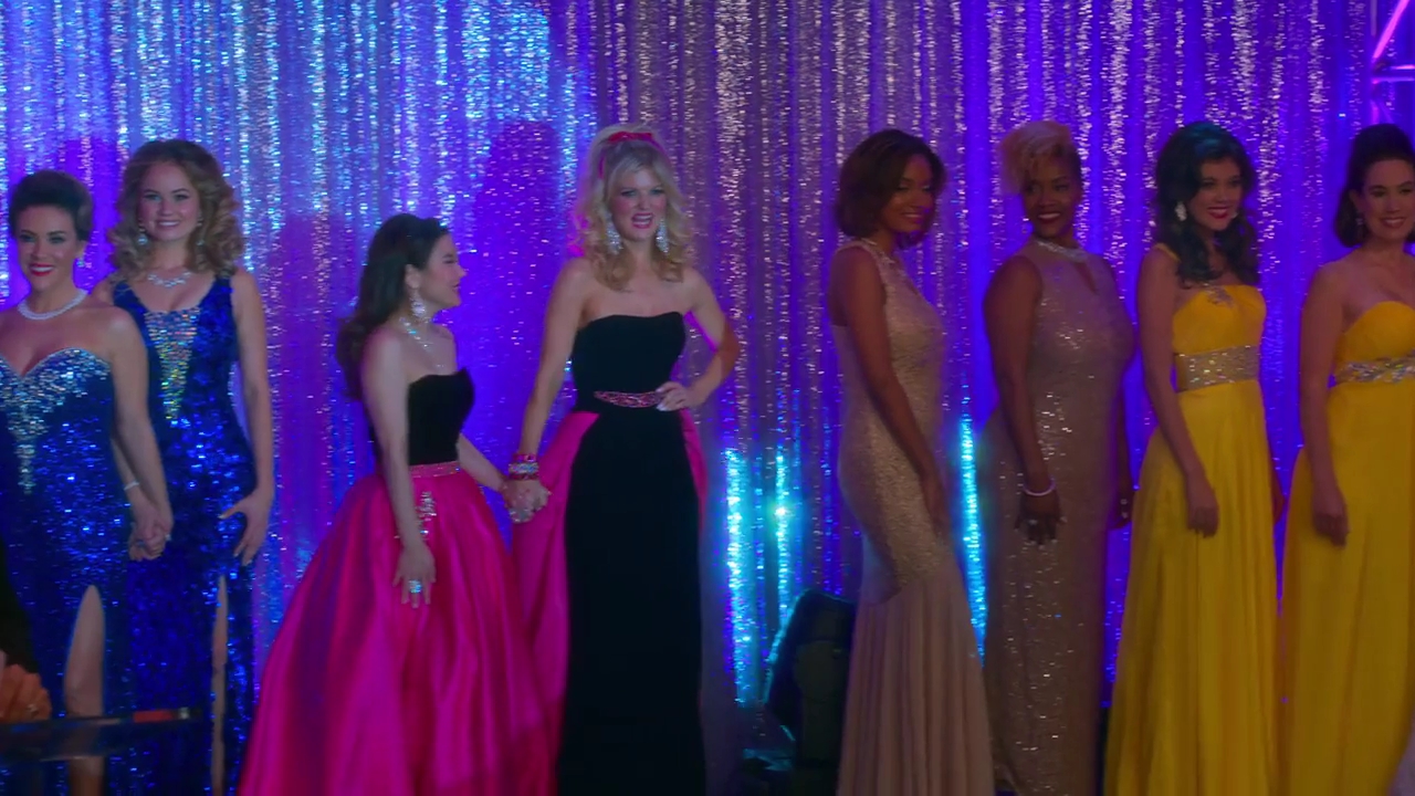 Charmed-Online-dot-NL_Insatiable1x04-4567.jpg
