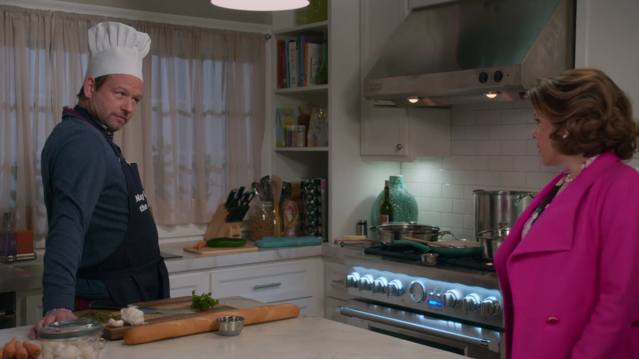 Charmed-Online-dot-NL_Insatiable1x08-0690.jpg