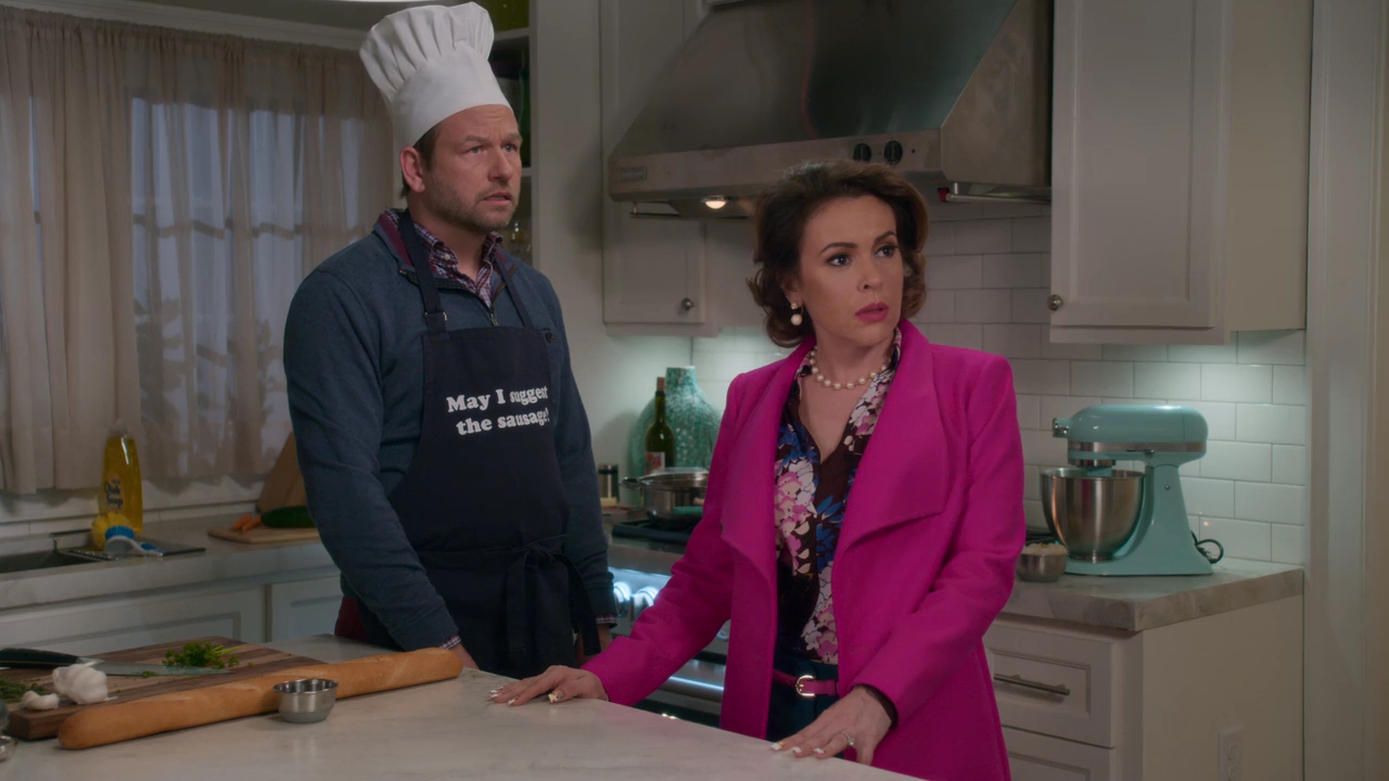 Charmed-Online-dot-NL_Insatiable1x08-0744.jpg