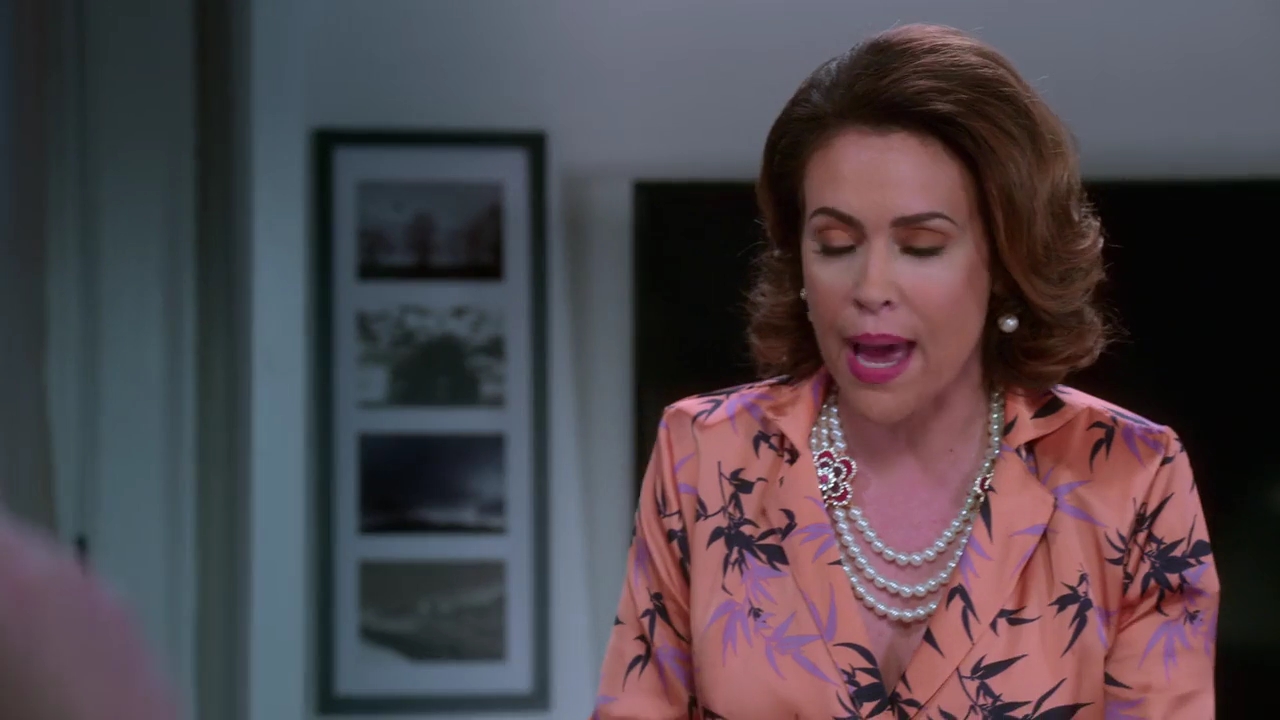 Charmed-Online-dot-NL_Insatiable1x09-0867.jpg