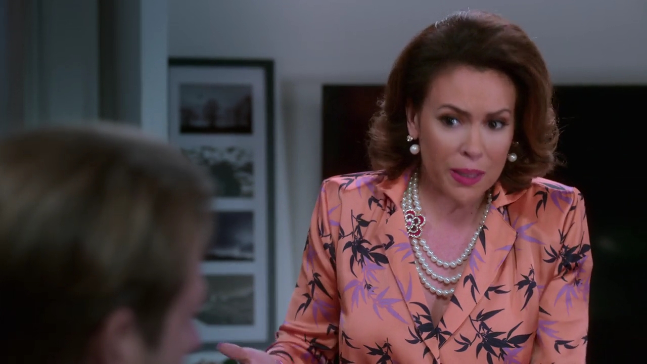 Charmed-Online-dot-NL_Insatiable1x09-0892.jpg