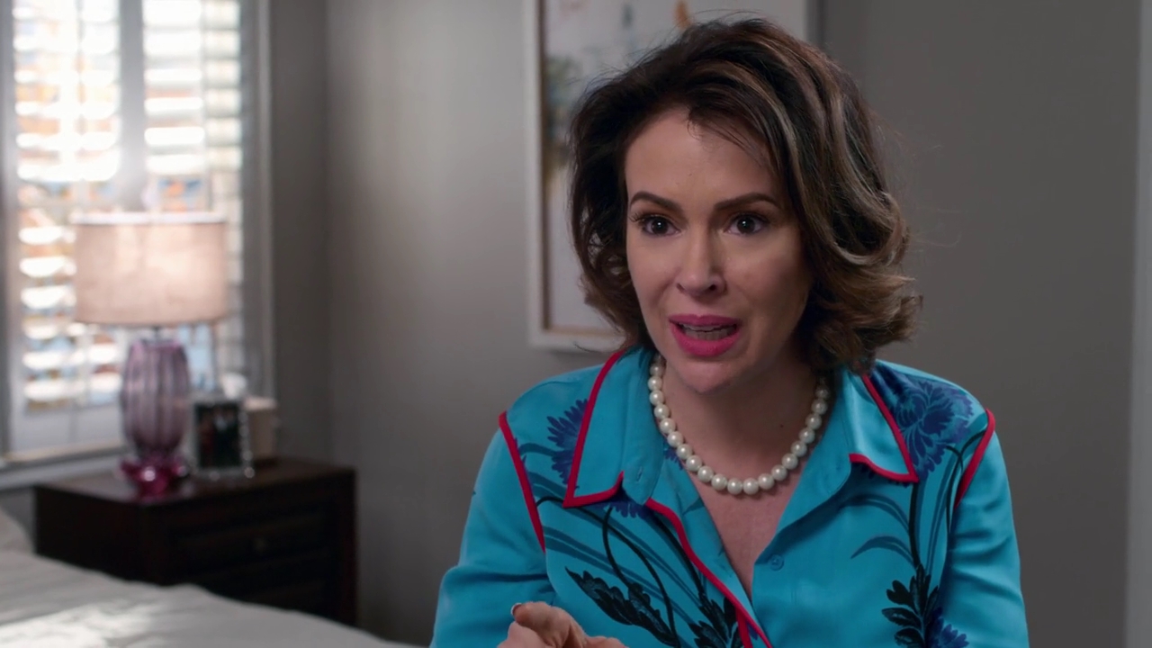 Charmed-Online-dot-NL_Insatiable1x10-1275.jpg