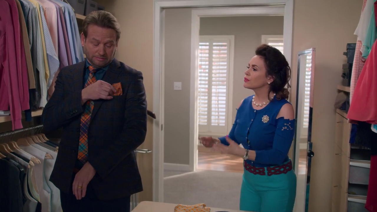 Charmed-Online-dot-NL_Insatiable1x10-1942.jpg