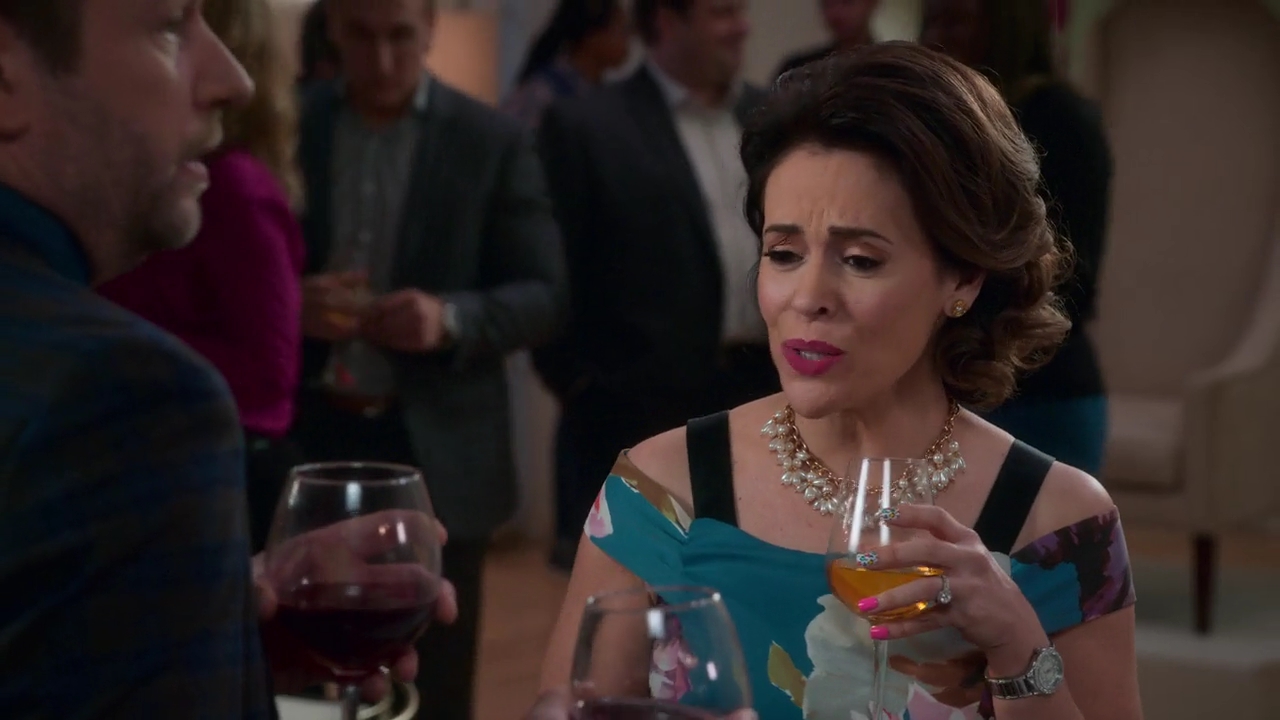 Charmed-Online-dot-NL_Insatiable1x10-1969.jpg