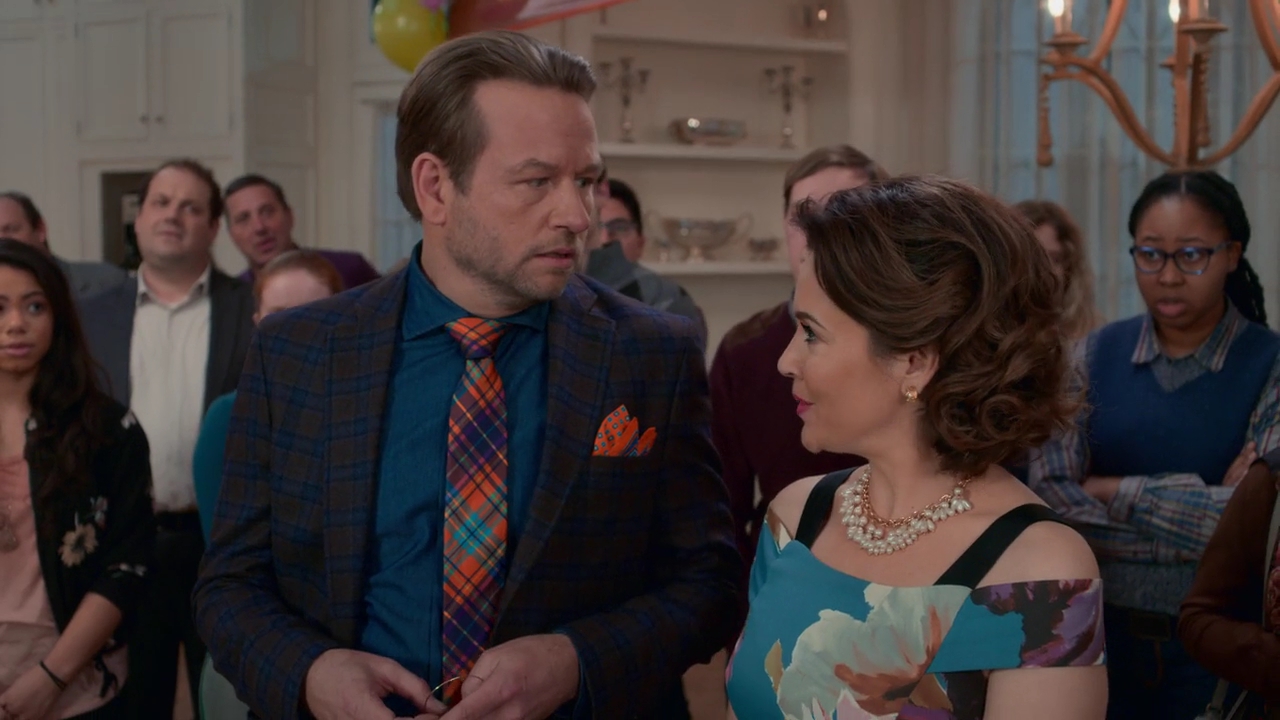 Charmed-Online-dot-NL_Insatiable1x10-3206.jpg