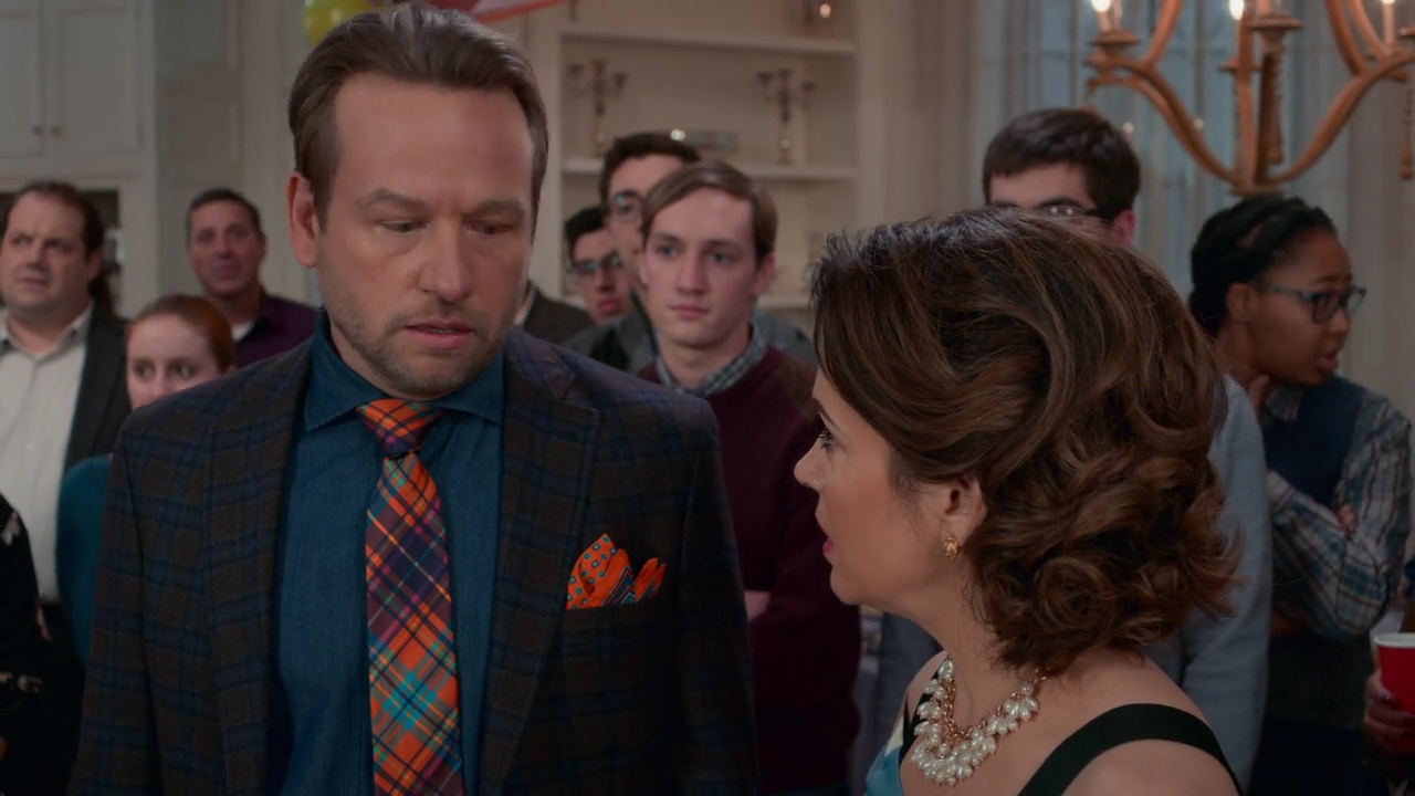 Charmed-Online-dot-NL_Insatiable1x10-3295.jpg