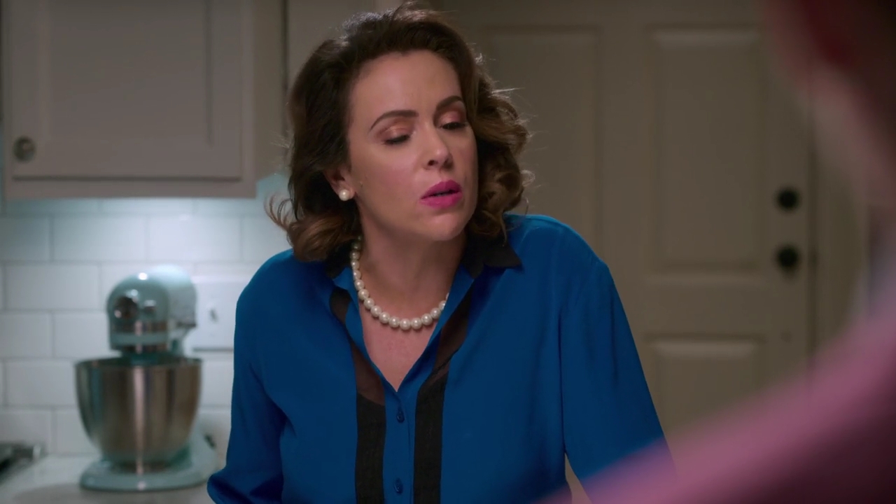 Charmed-Online-dot-NL_Insatiable1x11-0588.jpg
