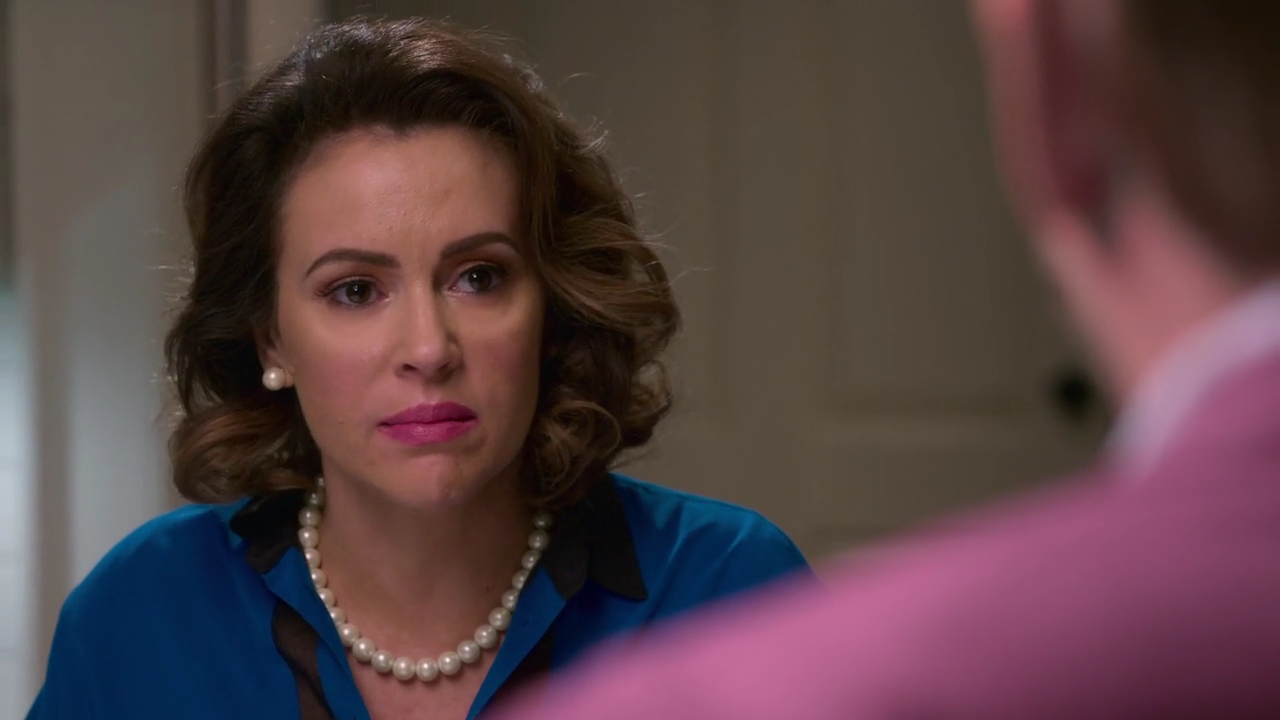 Charmed-Online-dot-NL_Insatiable1x11-0680.jpg