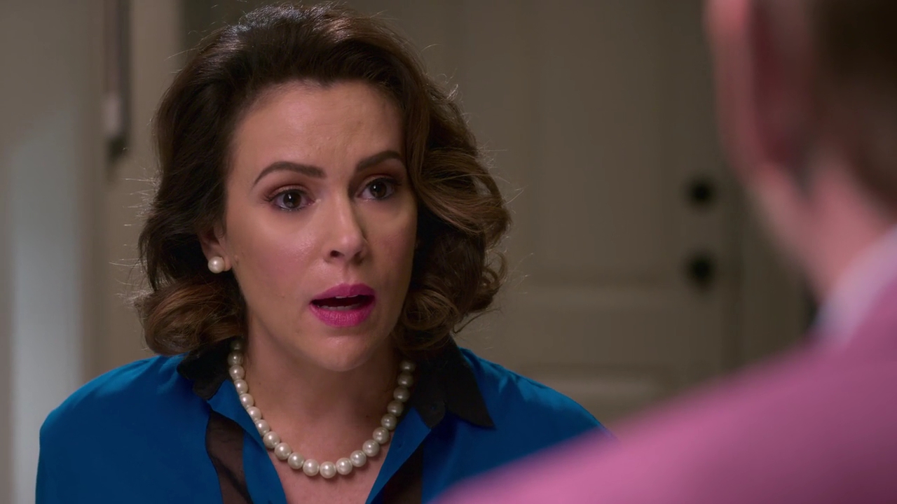 Charmed-Online-dot-NL_Insatiable1x11-0734.jpg