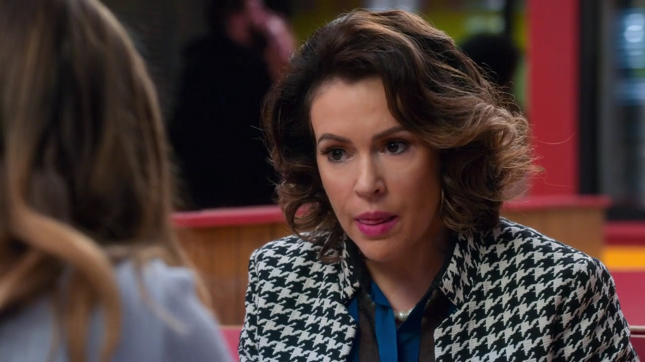 Charmed-Online-dot-NL_Insatiable1x11-1184.jpg