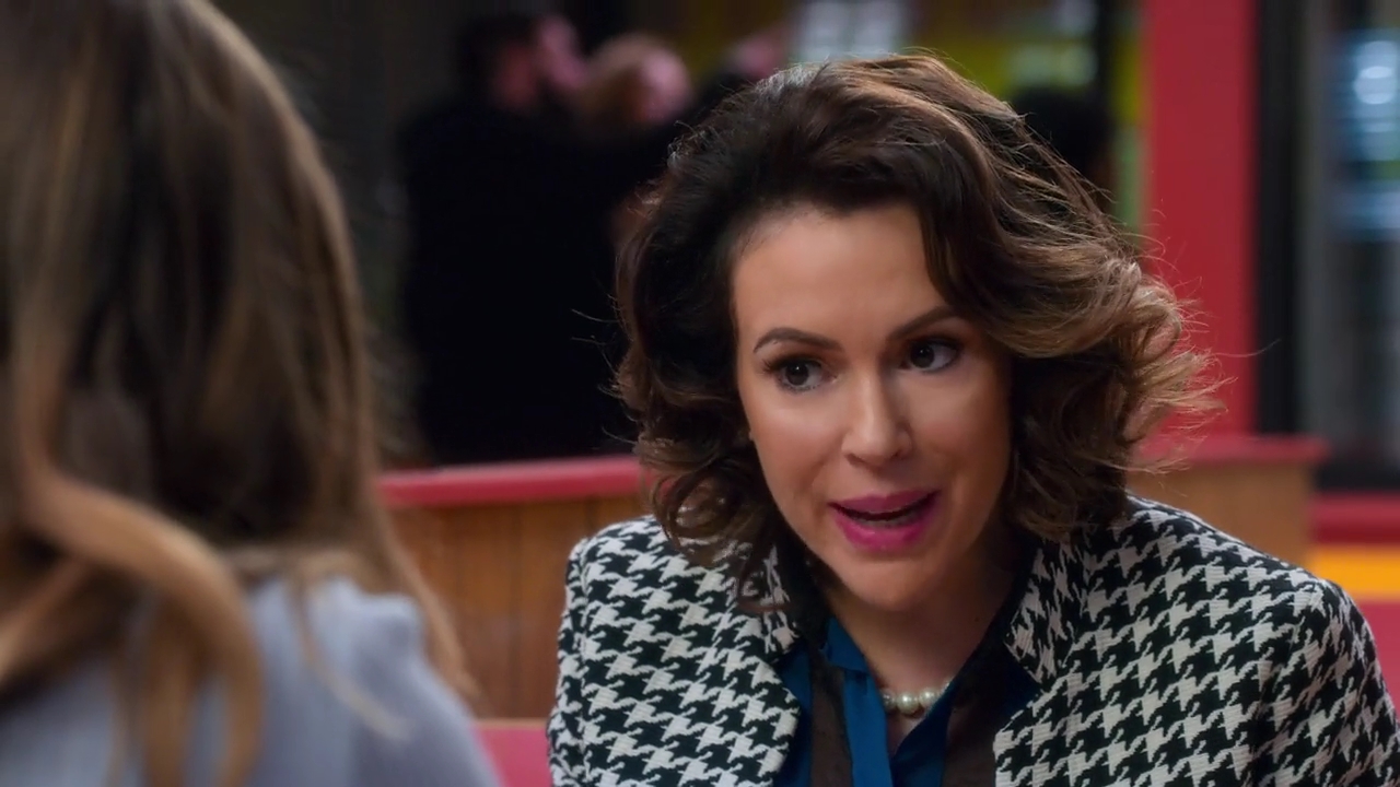 Charmed-Online-dot-NL_Insatiable1x11-1189.jpg