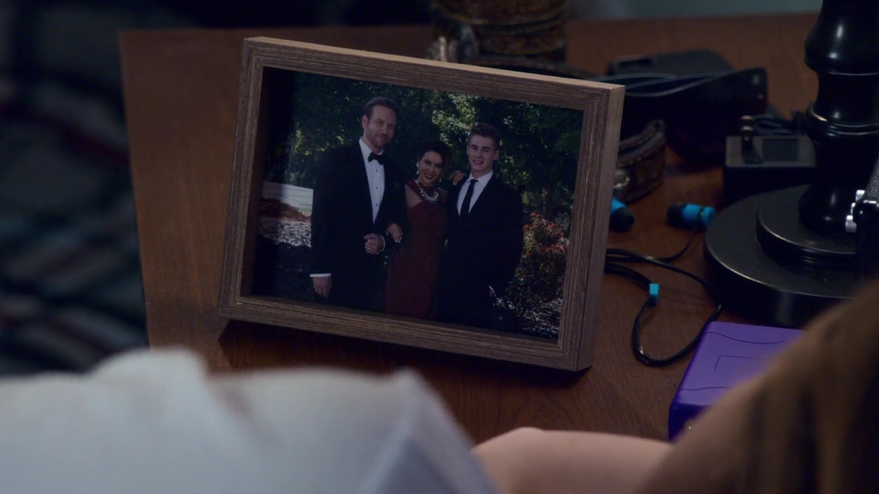 Charmed-Online-dot-NL_Insatiable1x11-1850.jpg Charmed-Online-dot-NL_Insatiable1x11-1850.jpg