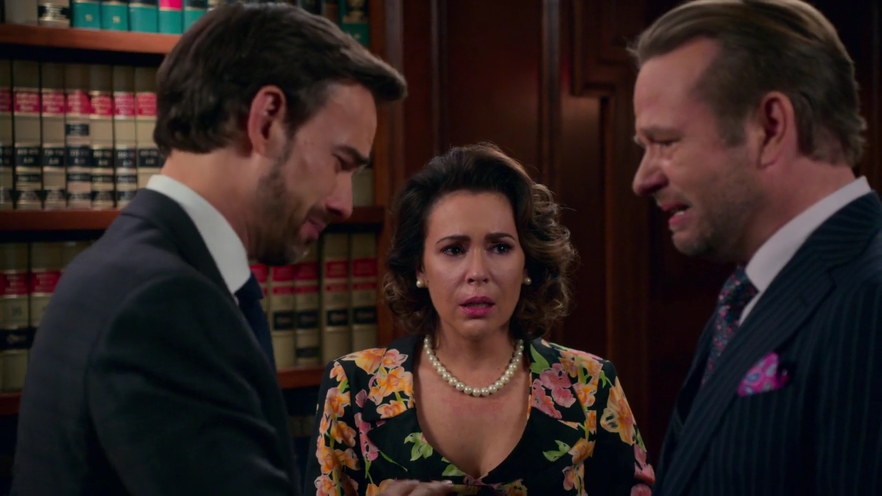 Charmed-Online-dot-NL_Insatiable1x11-3243.jpg