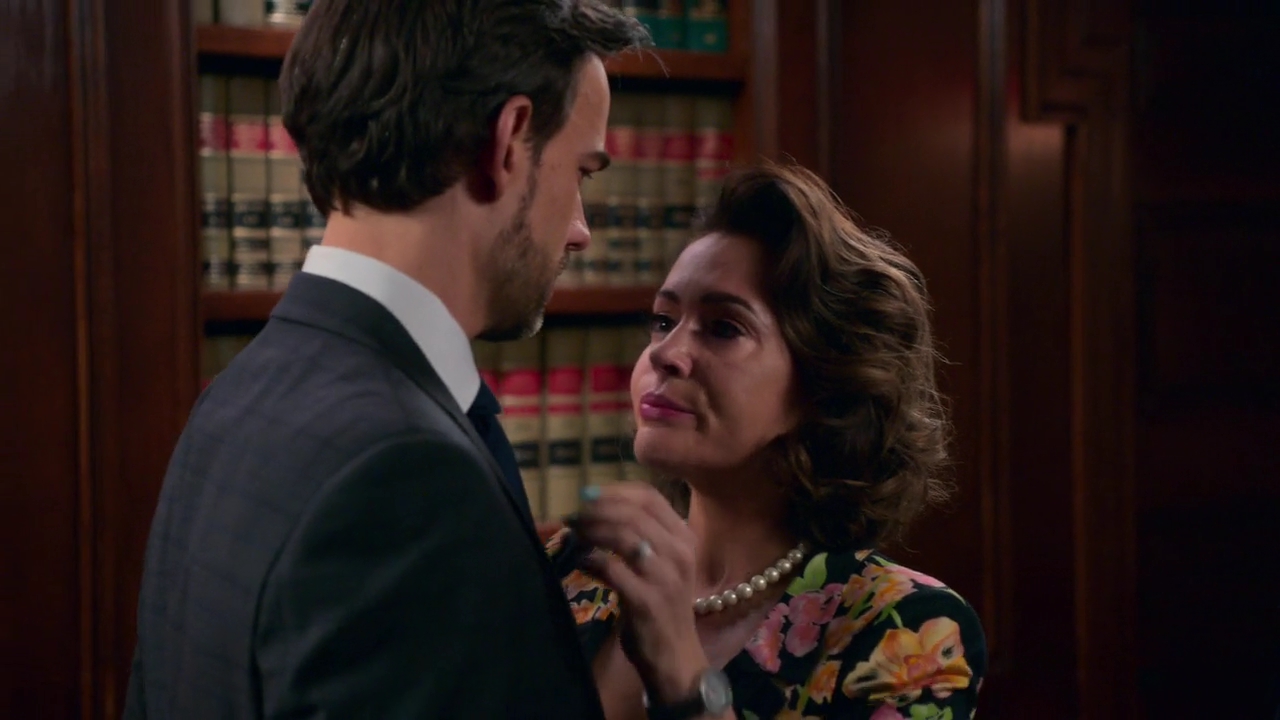 Charmed-Online-dot-NL_Insatiable1x11-3312.jpg