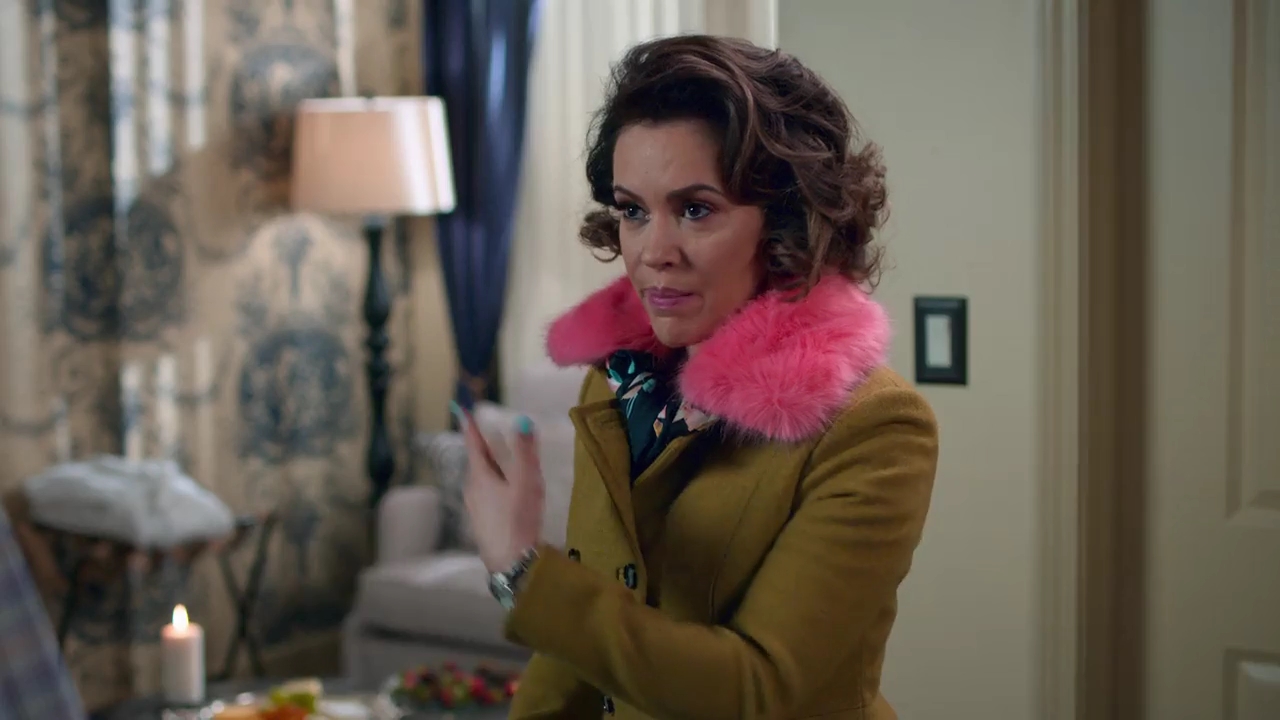 Charmed-Online-dot-NL_Insatiable1x12-0861.jpg