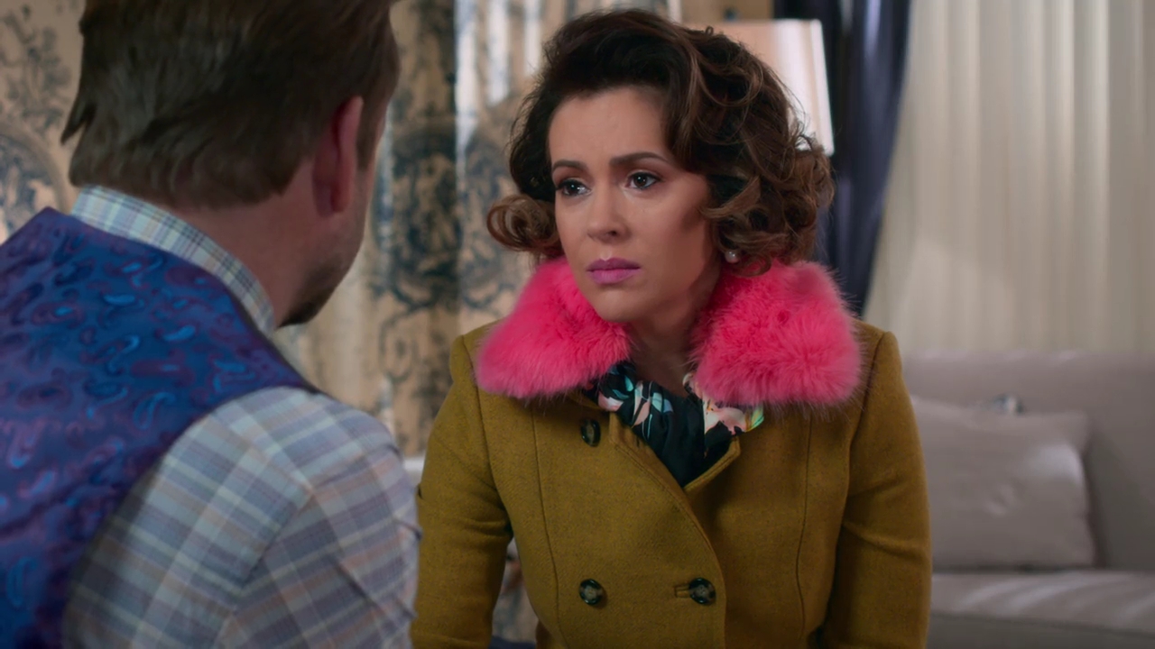 Charmed-Online-dot-NL_Insatiable1x12-0997.jpg