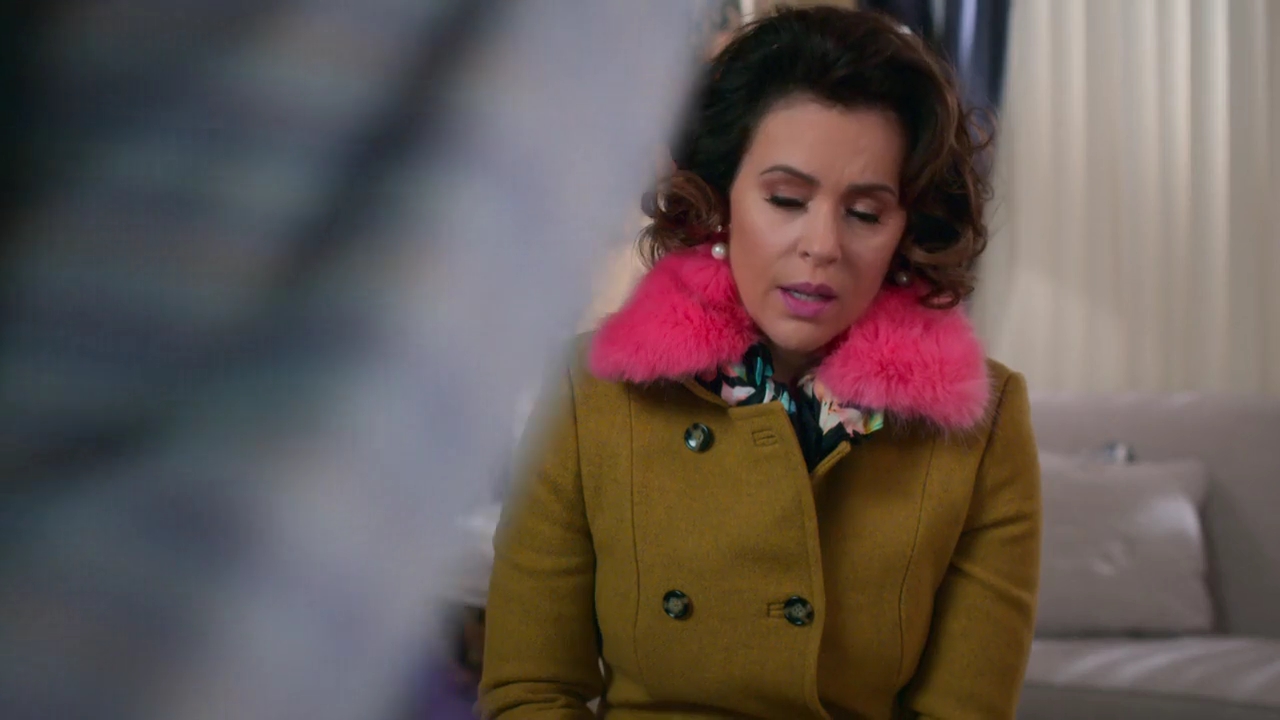 Charmed-Online-dot-NL_Insatiable1x12-1007.jpg