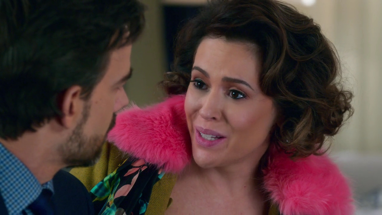 Charmed-Online-dot-NL_Insatiable1x12-1060.jpg