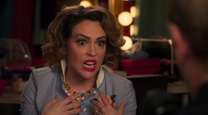 Charmed-Online-dot-nl_Insatiable2x02-00145.jpg