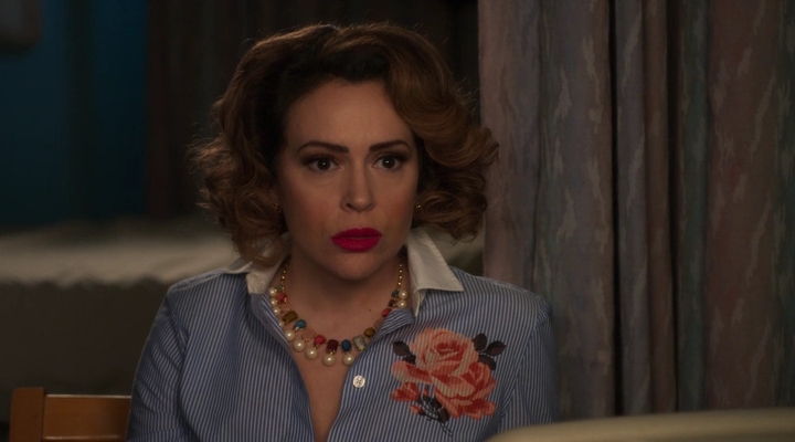 Charmed-Online-dot-nl_Insatiable2x02-00269.jpg