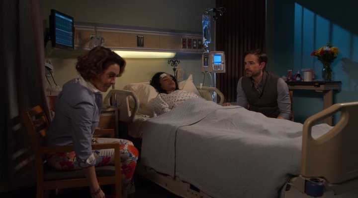 Charmed-Online-dot-nl_Insatiable2x02-00321.jpg