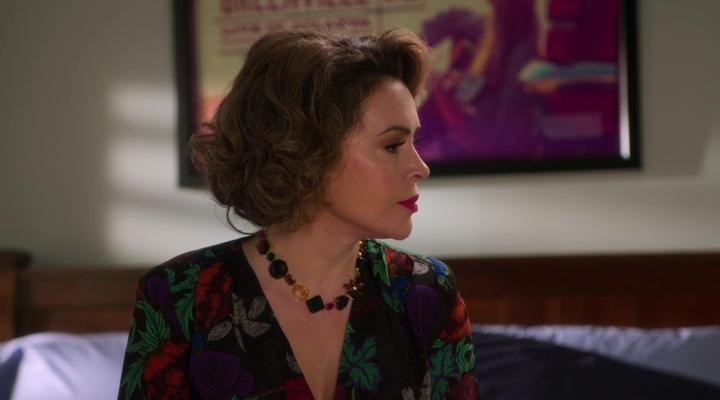 Charmed-Online-dot-nl_Insatiable2x02-00560.jpg